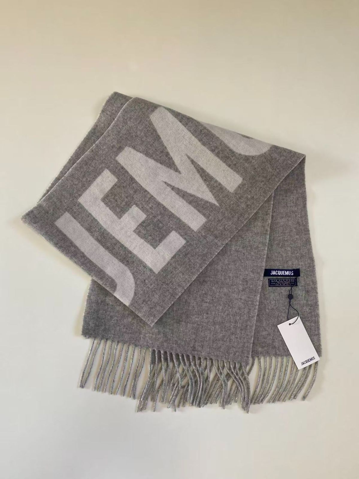 ジャックムス マフラー