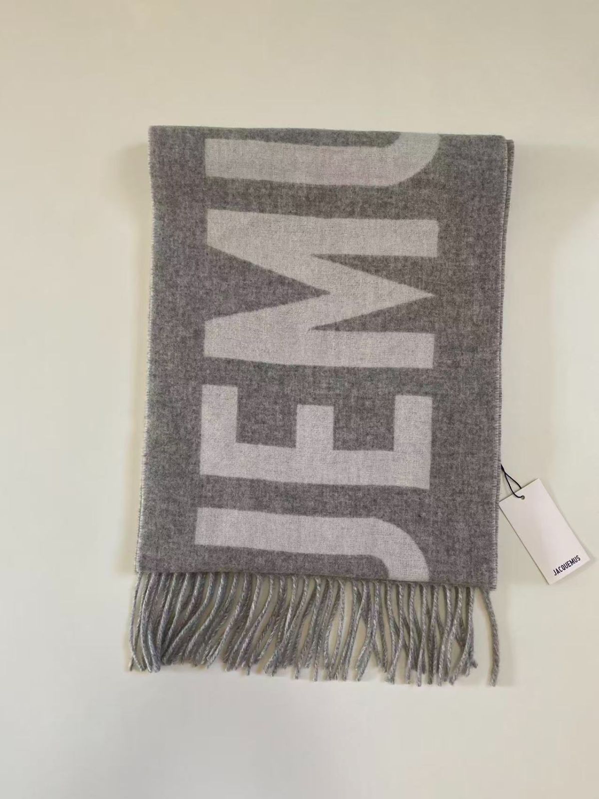 ロゴマフラー グレー