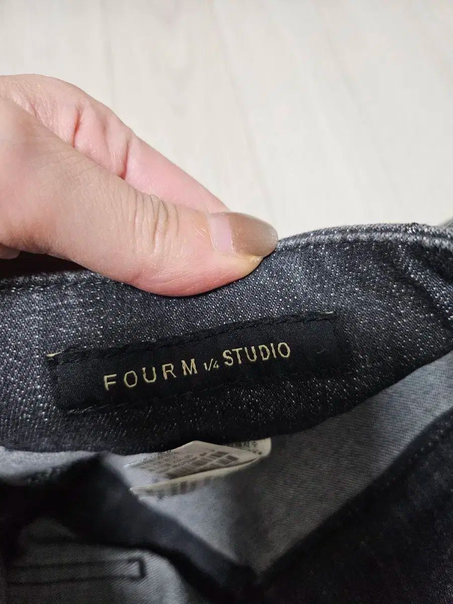 フォームスタジオ ロングスカート