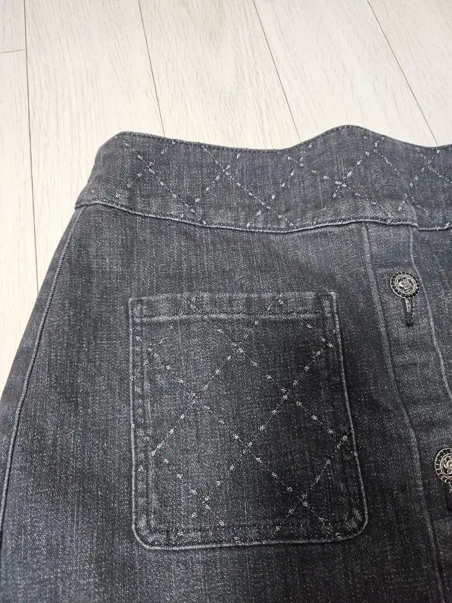 フォームスタジオ ロングスカート