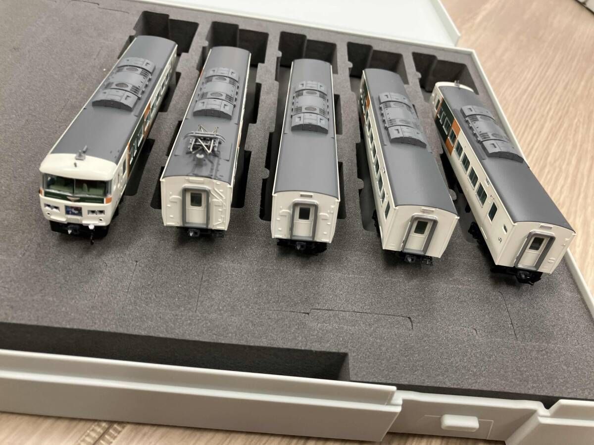 Nゲージ TOMIX 98396 JR 185-0系特急電車(踊り子・新塗装・強化型