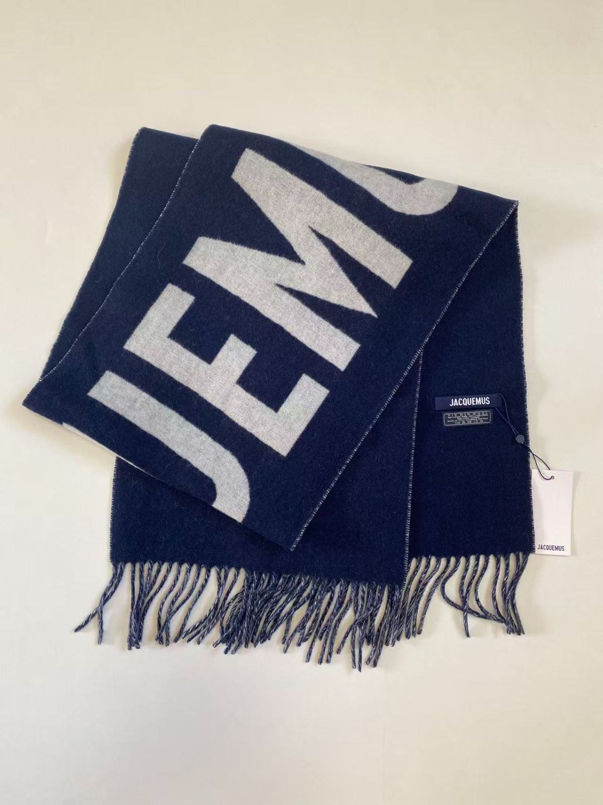 マフラー ロゴマフラー