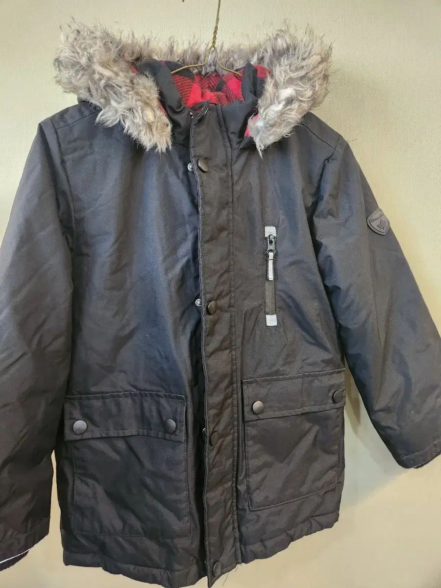Canada Goose カナダグース キッズ 7-8歳 ブラック フーディー アウター