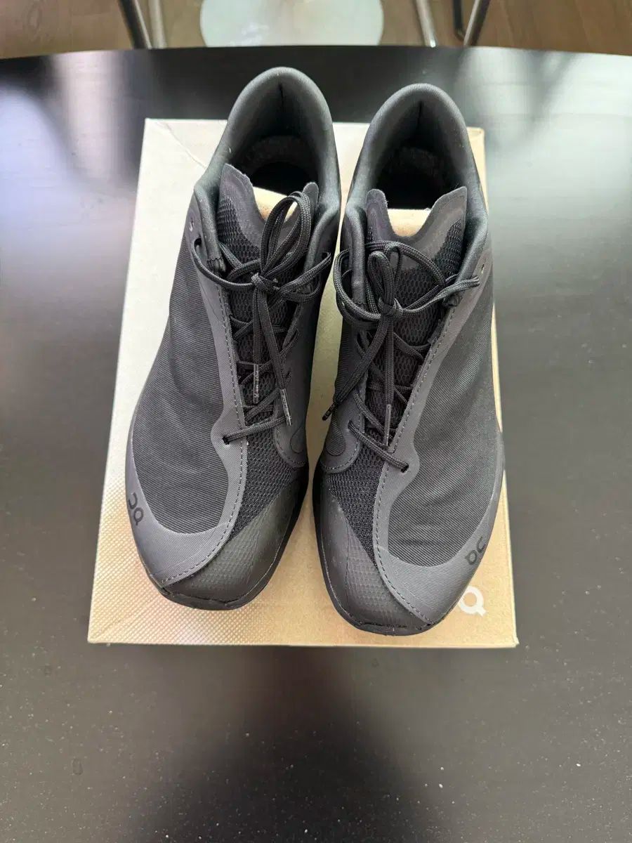 275単ランニング x Pafクラウドベンチャーギターピック ブラック