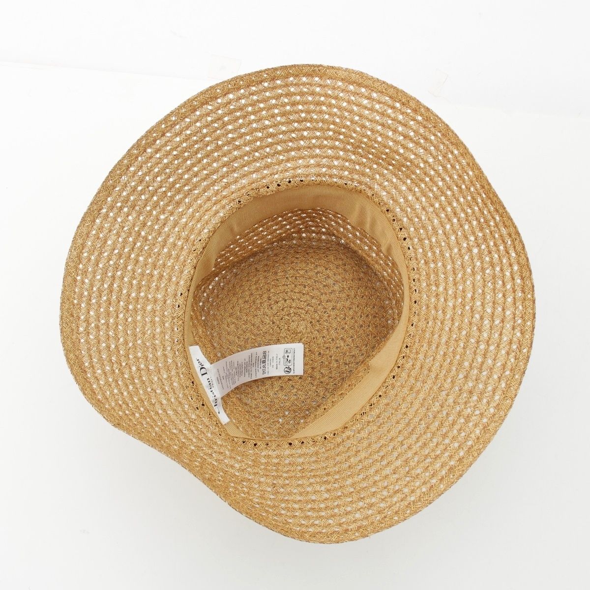 ベージュ ブラック