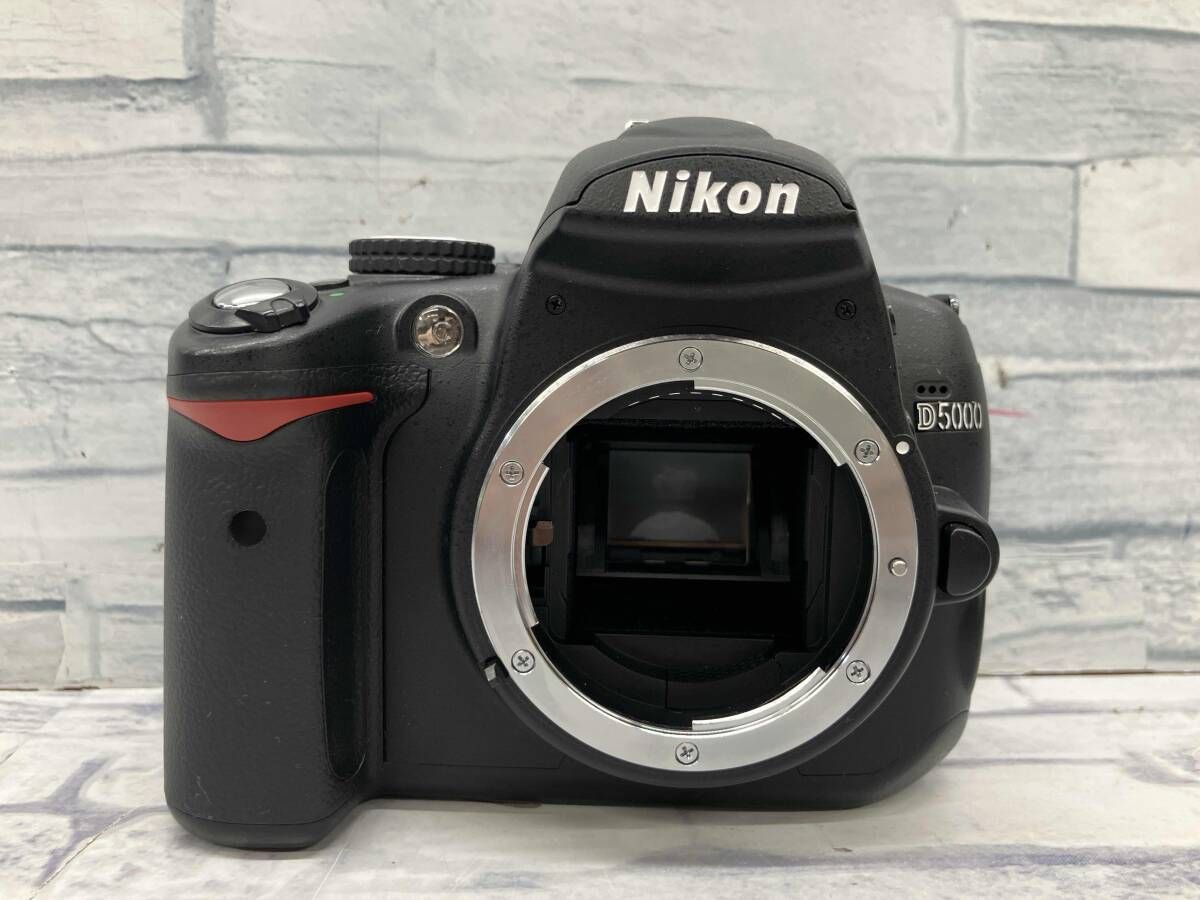 Nikon D 5000 ボディ デジタル一眼