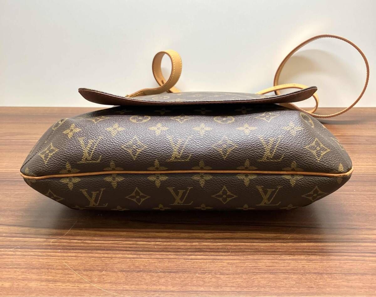 ルイヴィトン モノグラム