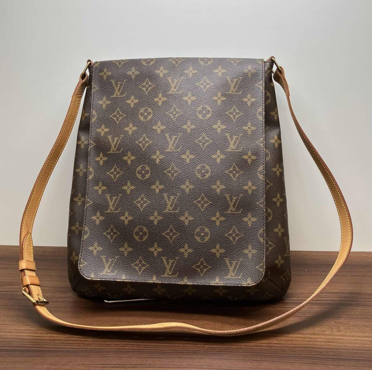 LOUIS VUITTON ルイヴィトン モノグラム ミュゼットサルサ M51387 ショルダーバッグ