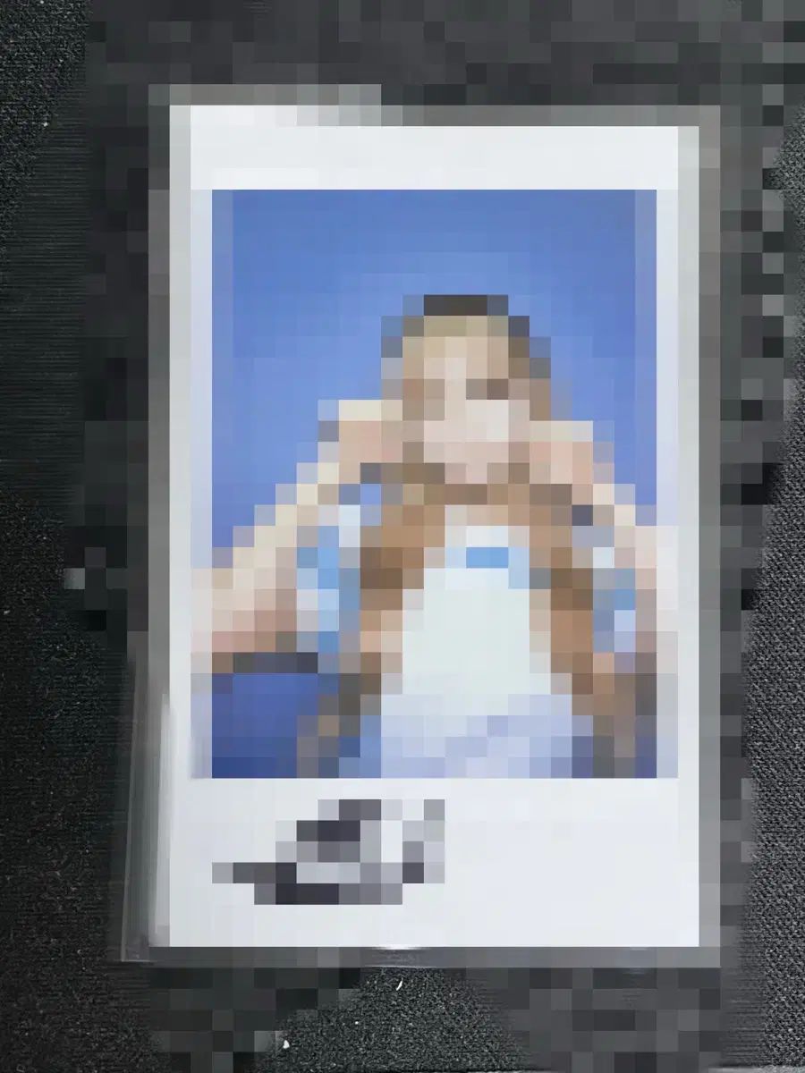 PURPLE KISS パープルキス イレ サイン チェキ ポラロイド