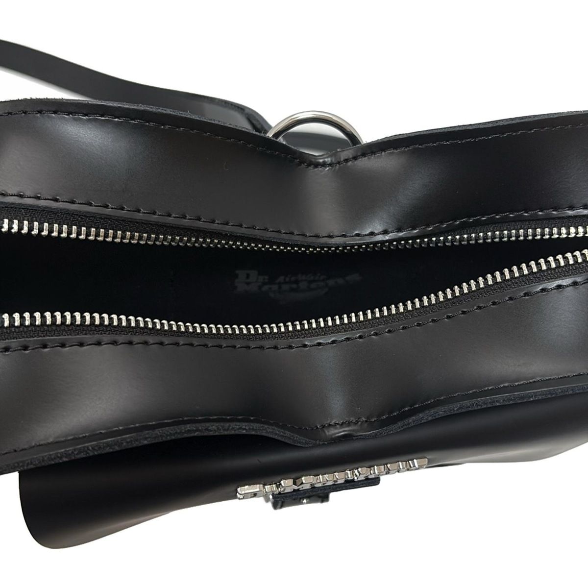 Dr.Martens ドクターマーチン リュックサック - AC807033 黒 ハート 2way レザー DECORATOM_COM_BR