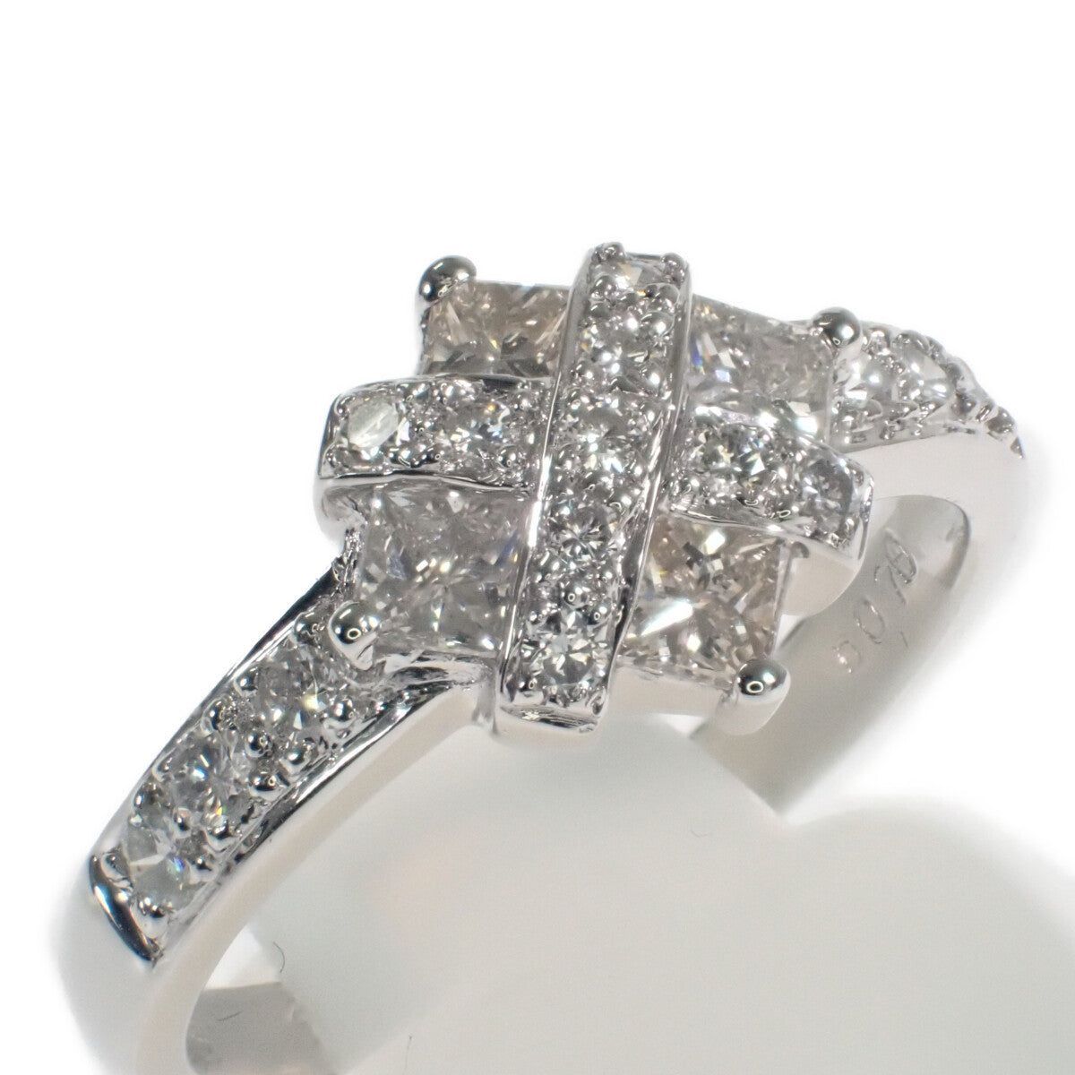 Pt900 デザイン リング ダイヤモンド 0.70ct ゲージ棒約11号