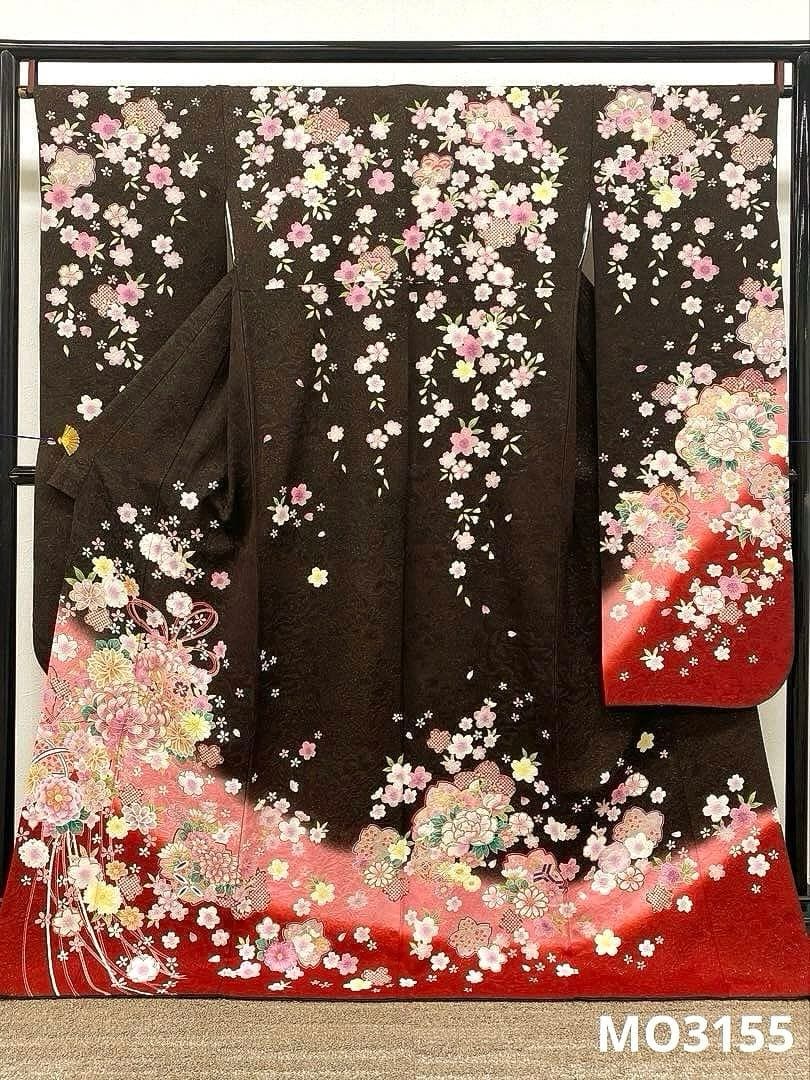 振袖 金通し 金彩 紋意匠 桜 身丈169cm パールトーン加工済 MO3155