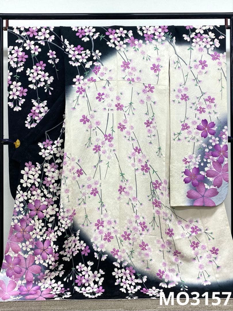 振袖 銀通し 金駒 金彩 桜 身丈172cm パールトーン加工済 MO3157
