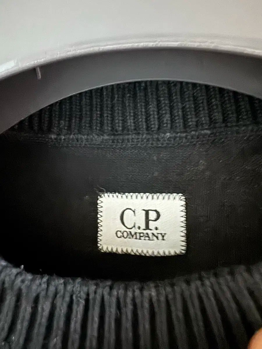 C.P. COMPANY シーピーカンパニー コットンニット 100-105