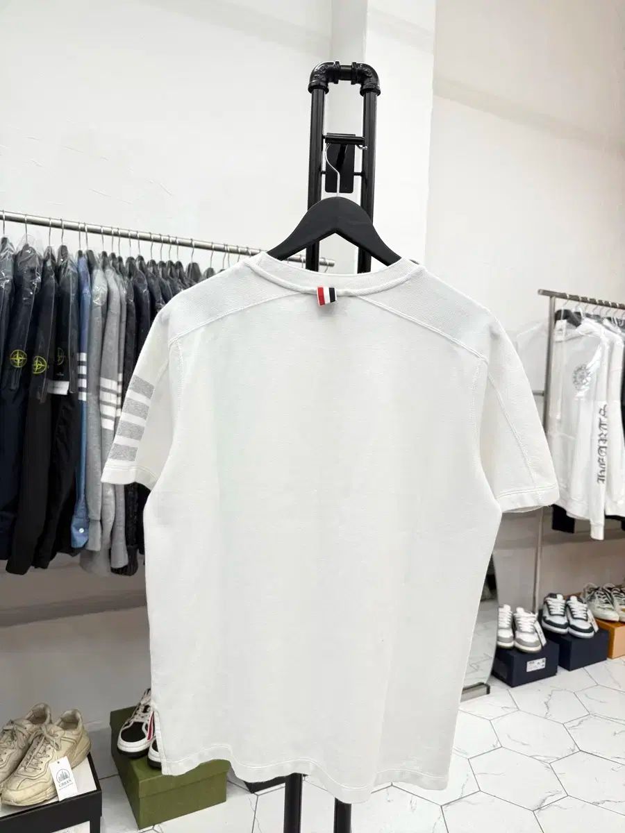 2 トム ブラウン 斜めボーダー 四本サイドライン コットン Tシャツ