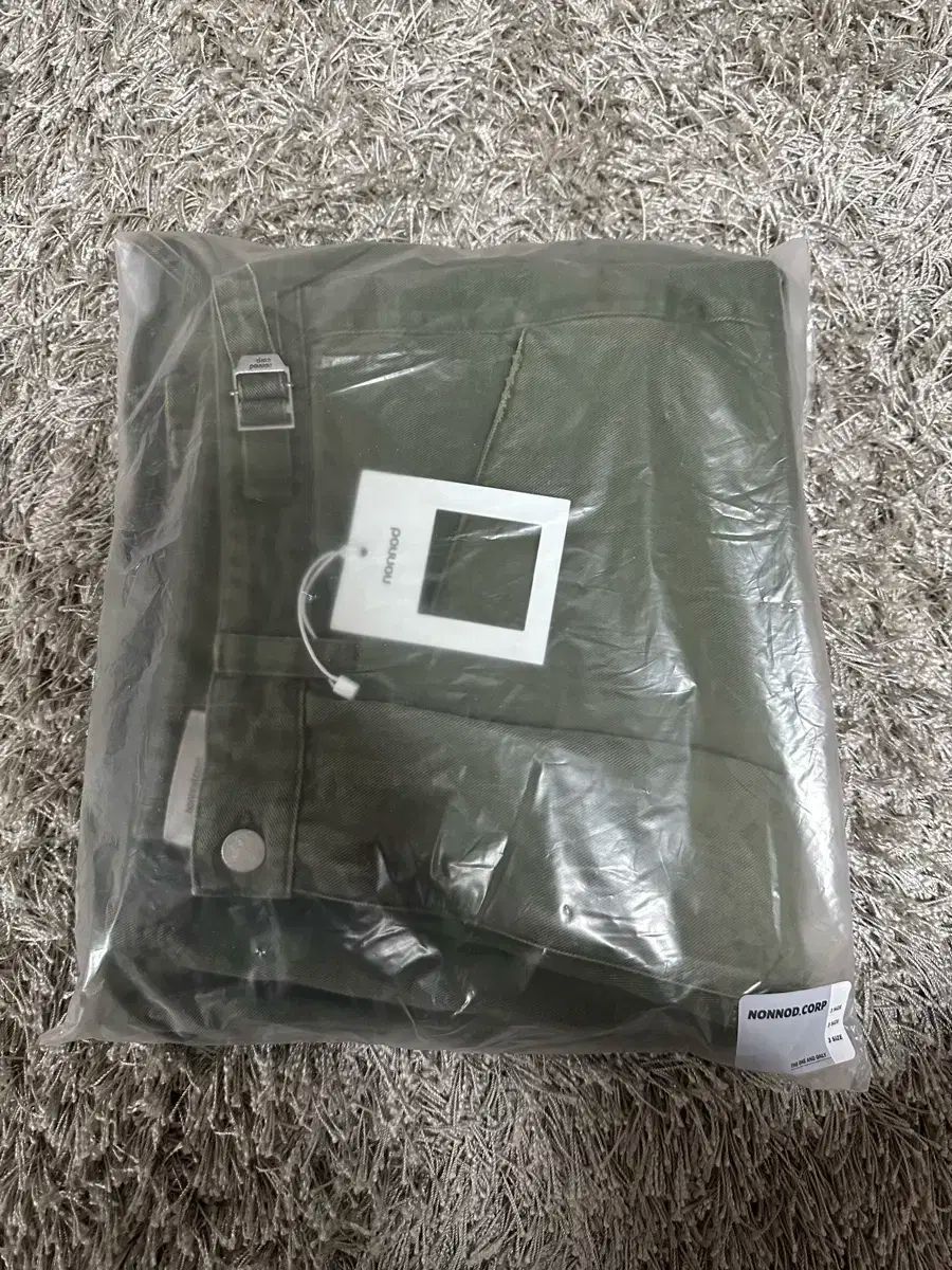  3 Nonnod ヴィンテージ カーゴ カーキ チノパン パンツ