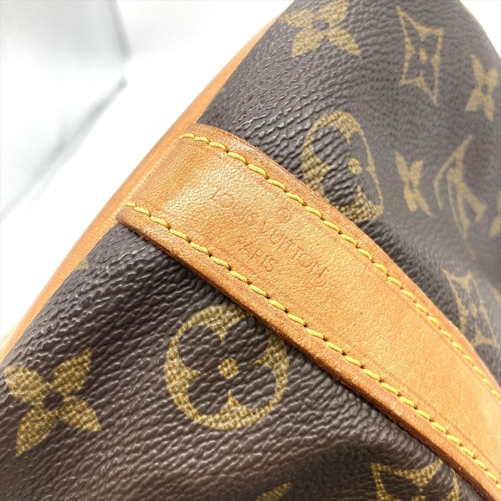 VUITTON プチノエ