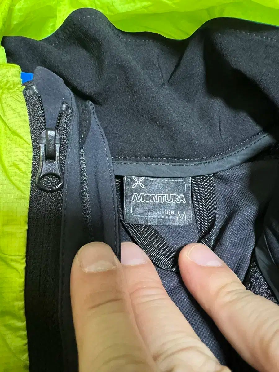 MONTURA モンチュラ 2 way ウィンドブレーカー