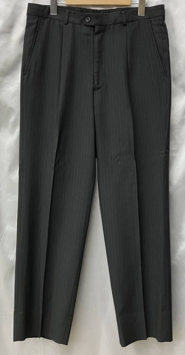  ARMANI COLLEZIONI アルマーニコレツィオーニ 上下セット セットアップ メンズ 黒 ブラック イタリア製 その他 小物