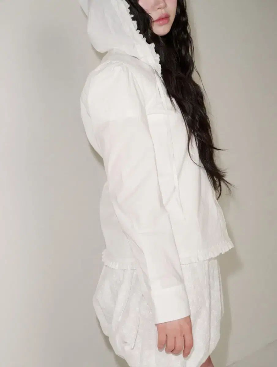 Omomo ソーシャル シャツ ホワイト