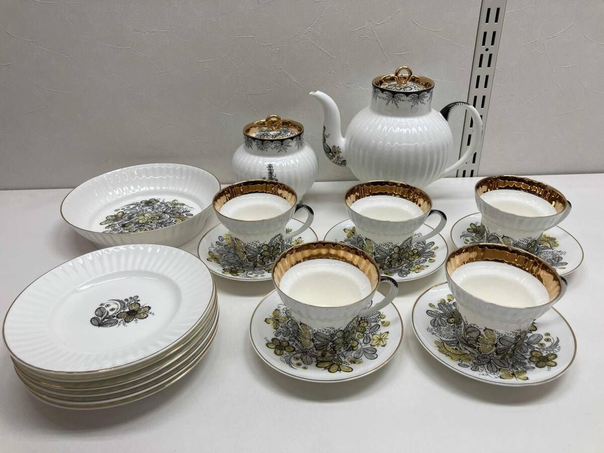 有り ロモノーソフ インペリアル ポーセレン ティーセット