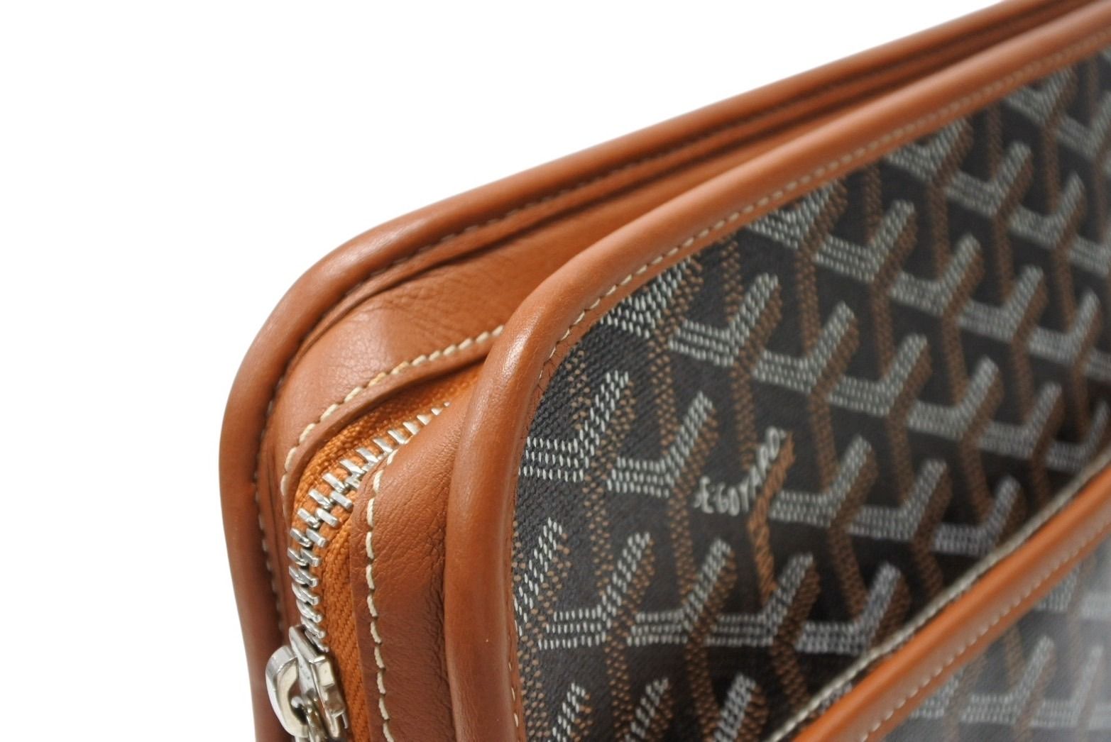 ゴヤールディンキャンバス