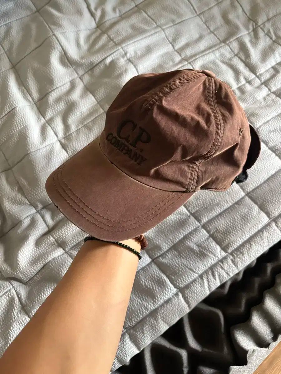 C.P. COMPANY シーピーカンパニー ゴーグルキャップ