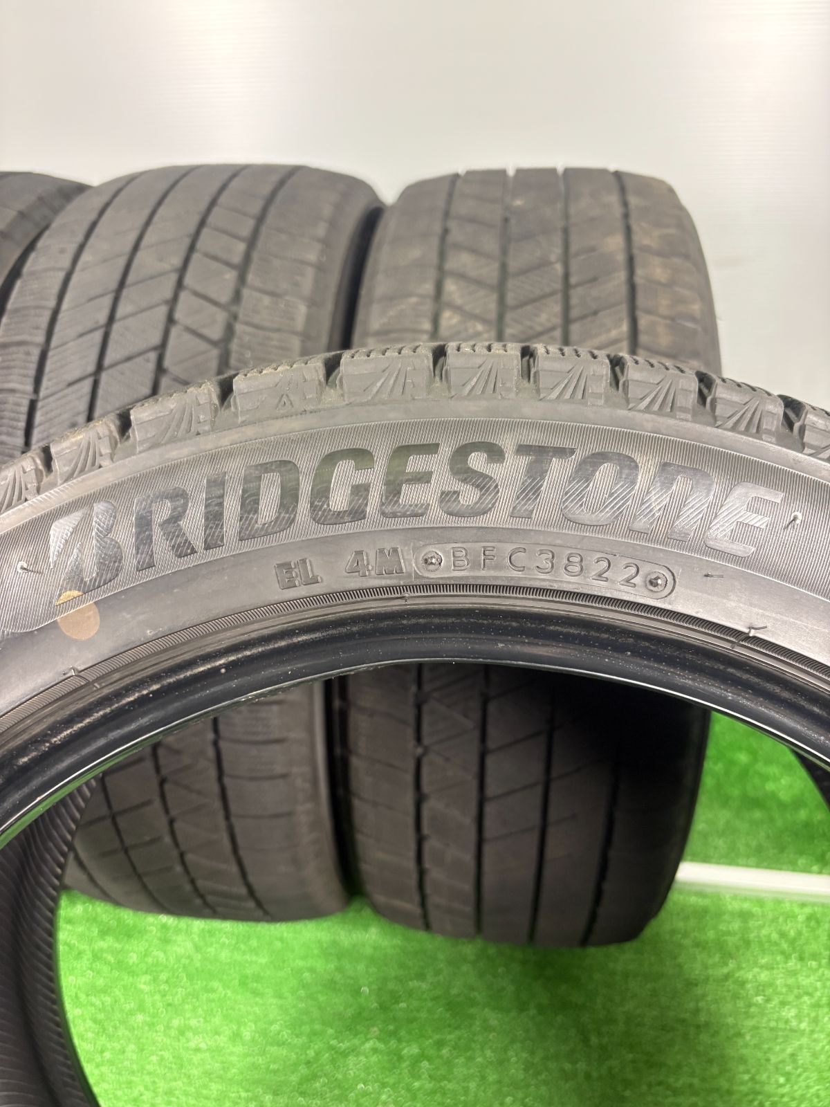 ブリヂストン VRX