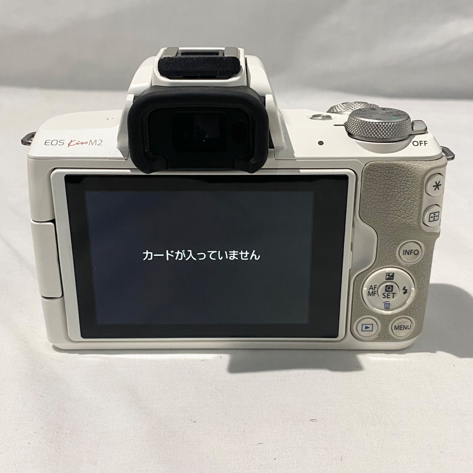  Canon キャノン ミラーレス 一眼レフカメラ EOS Kiss M 2 イオスキス ホワイト 液晶デジタル 軽量モデル バッグ付 N 10251 ミラーレス一眼 デジタルカメラ