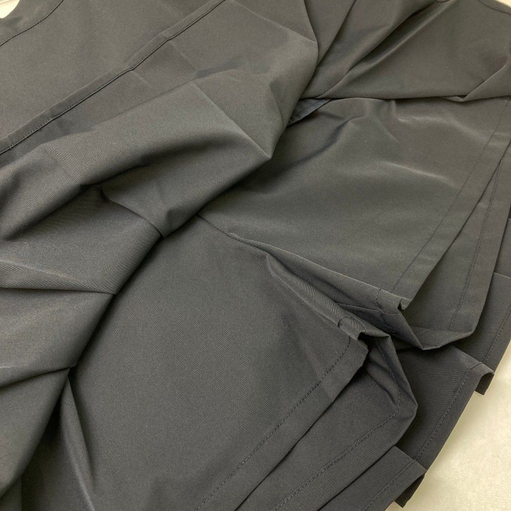 プリーツスカート