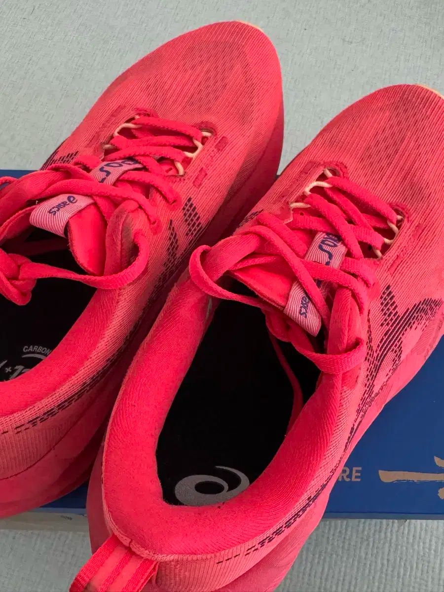 レディース アシックス