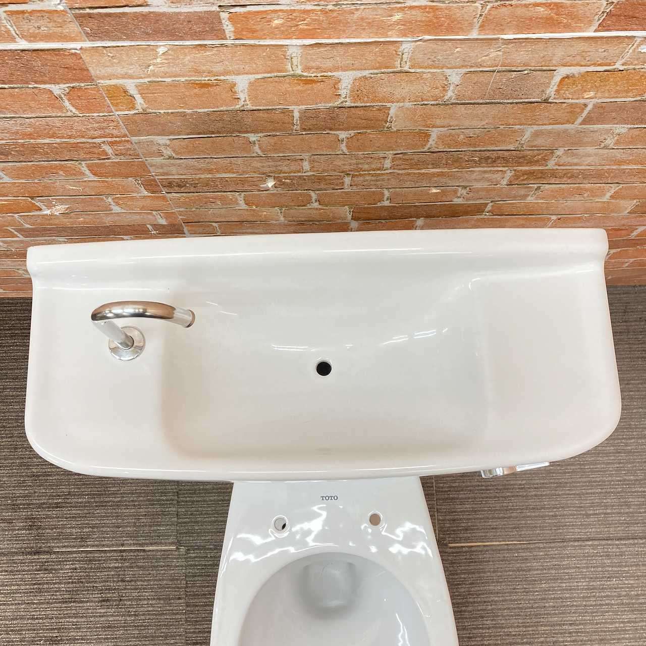 と薄型タンクのセット ホワイト系