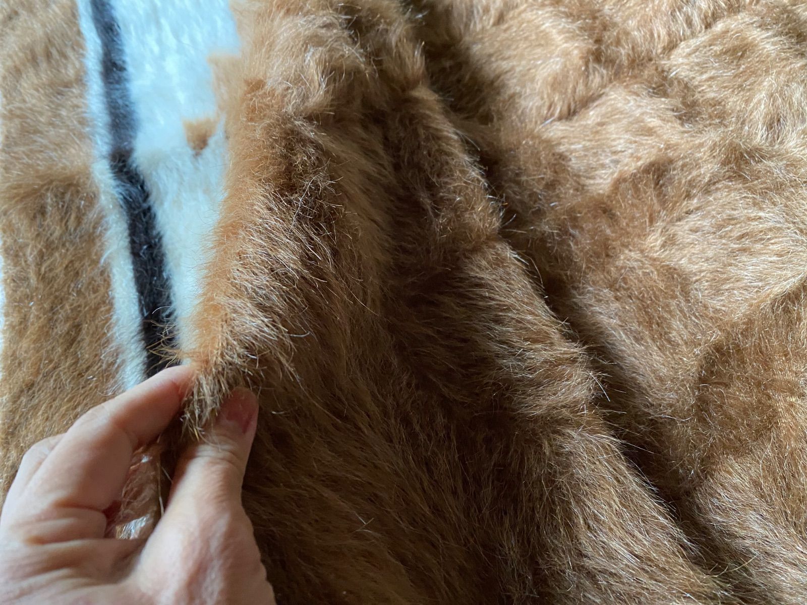 ラグとして キャンプや車に1枚あると四季を通じて便利