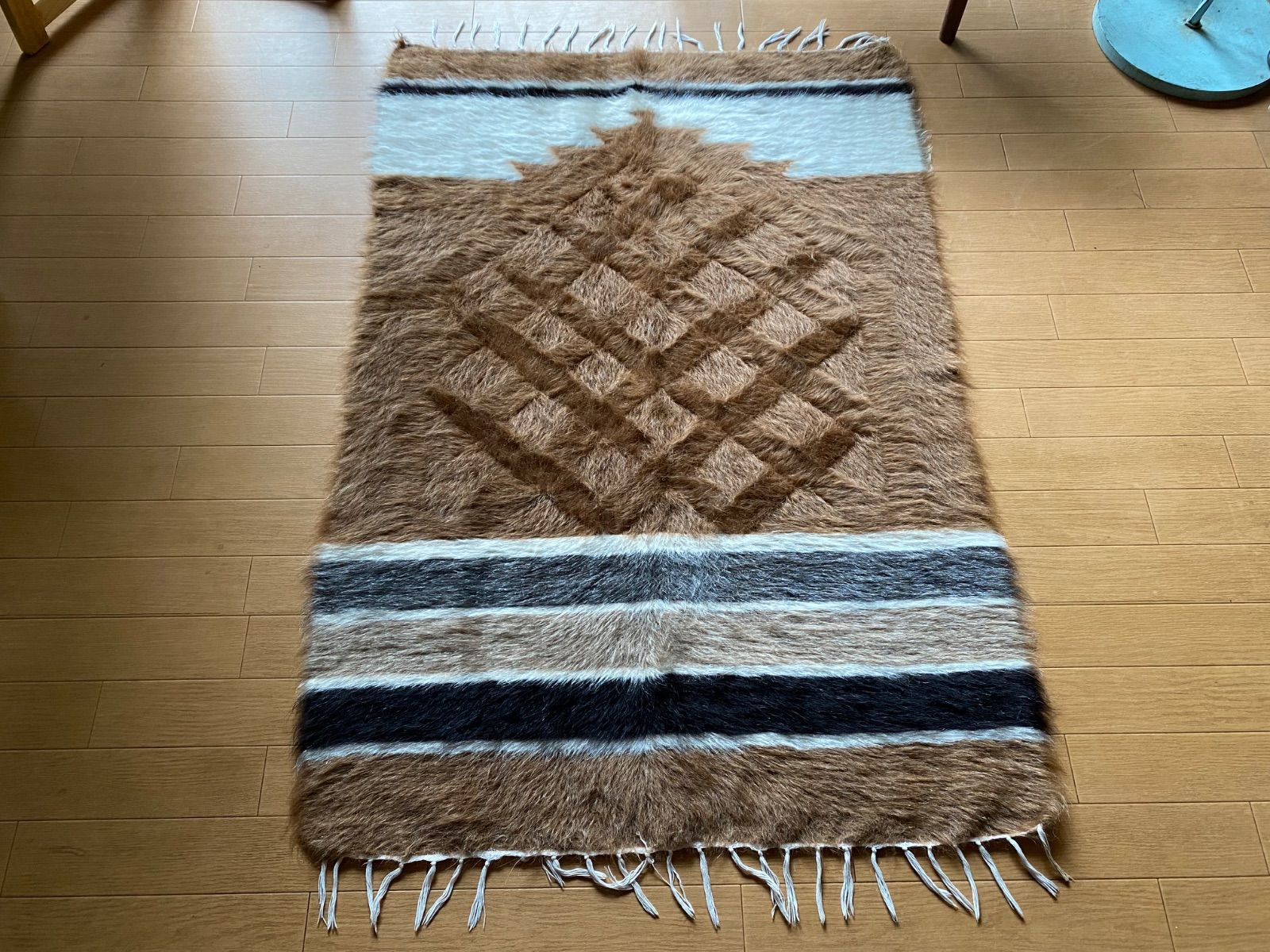 1キロ越えゴールドがかった茶