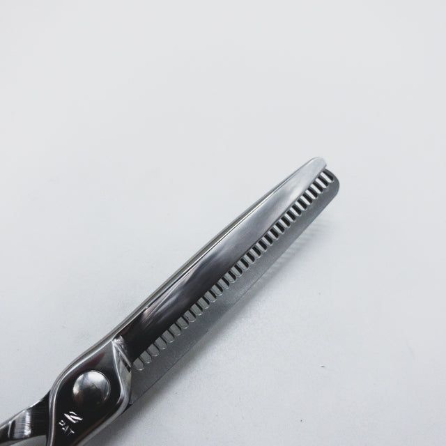  ナルトシザーズ ナルトシザーNARUTO 二梳きDBクォーターセニングS 31 メガネ シザー セニング 美容ハサミ すきばさみ 美容師 理容師 約20～25 右利き 5.8インチ sc 1290 セニングシザー(すきバサミ) 散髪用品