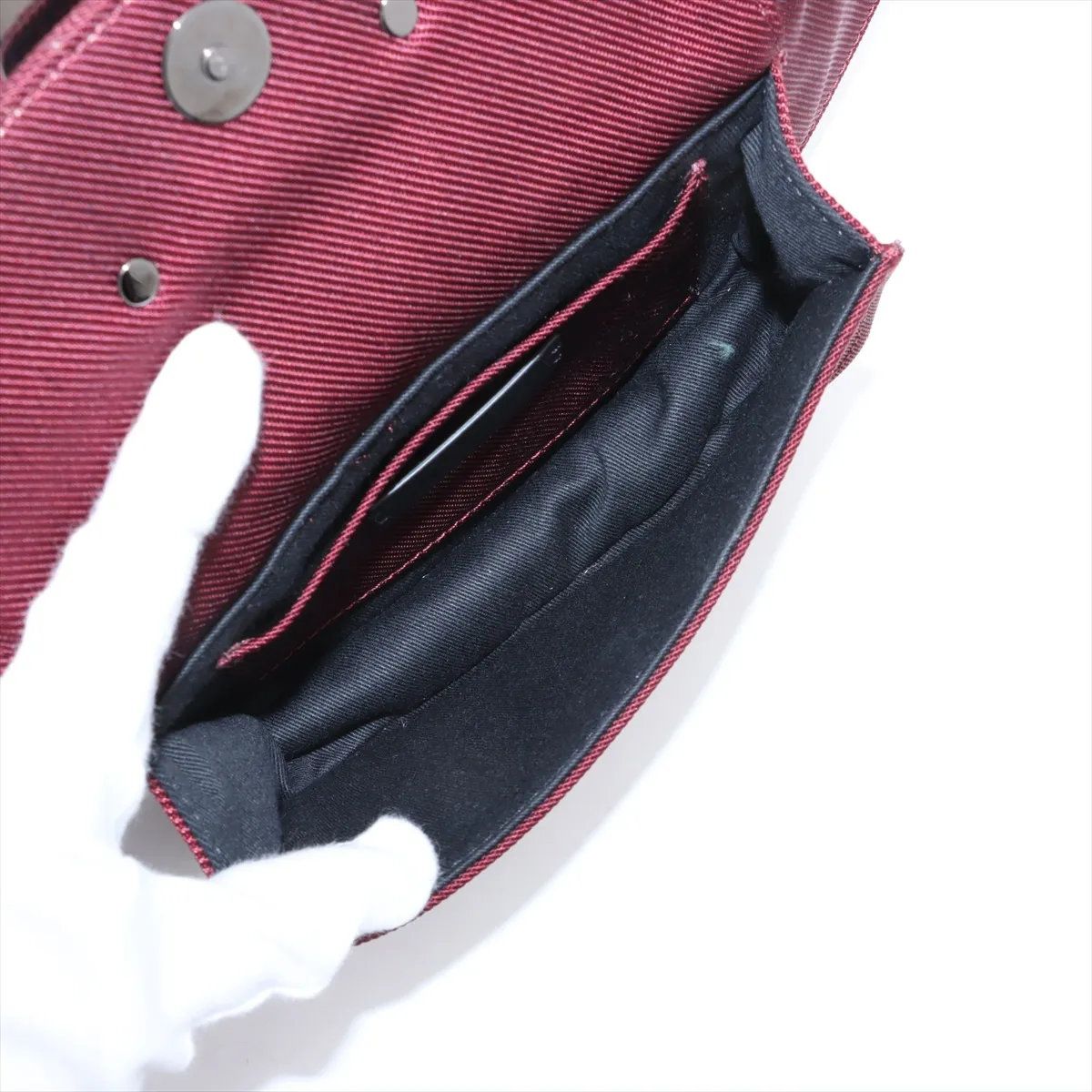 ボディバッグ 斜め掛け