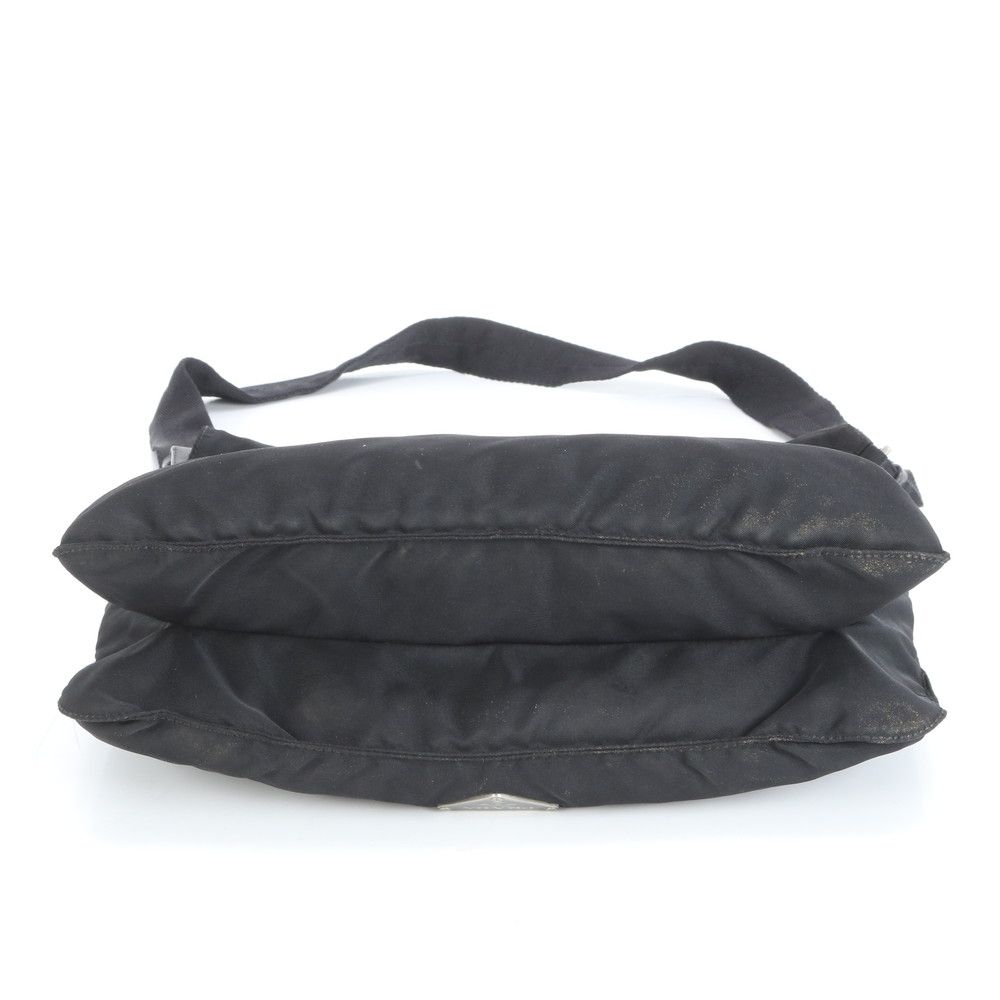 プラダ テスート ナイロン 三角ロゴ レザー ショルダーバッグ 斜め掛け メッセンジャー ビジネス ブラック メンズ EEE CW2-7 WWW_KARIMZIABAT_FR