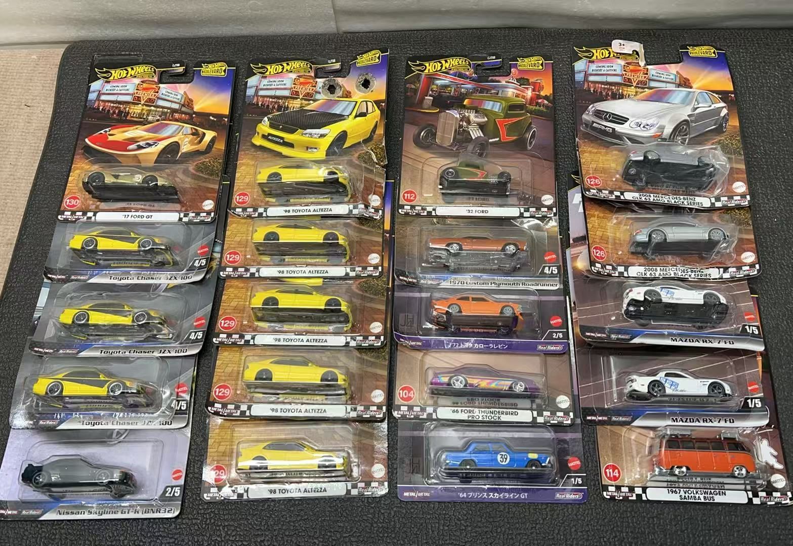 ホットウィール Hot Wheels 乗り物おもちゃ ミニカー 12種類セット 4417867