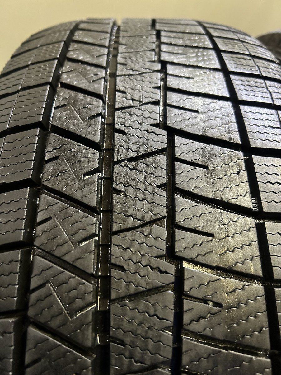 DUNLOP WINTER MAXX WM 03 215 55 R 18 18インチ スタッドレス 4本 23～ バリ溝 デュアリス エクストレイル CX 30 ハイエース等 KTN 603
