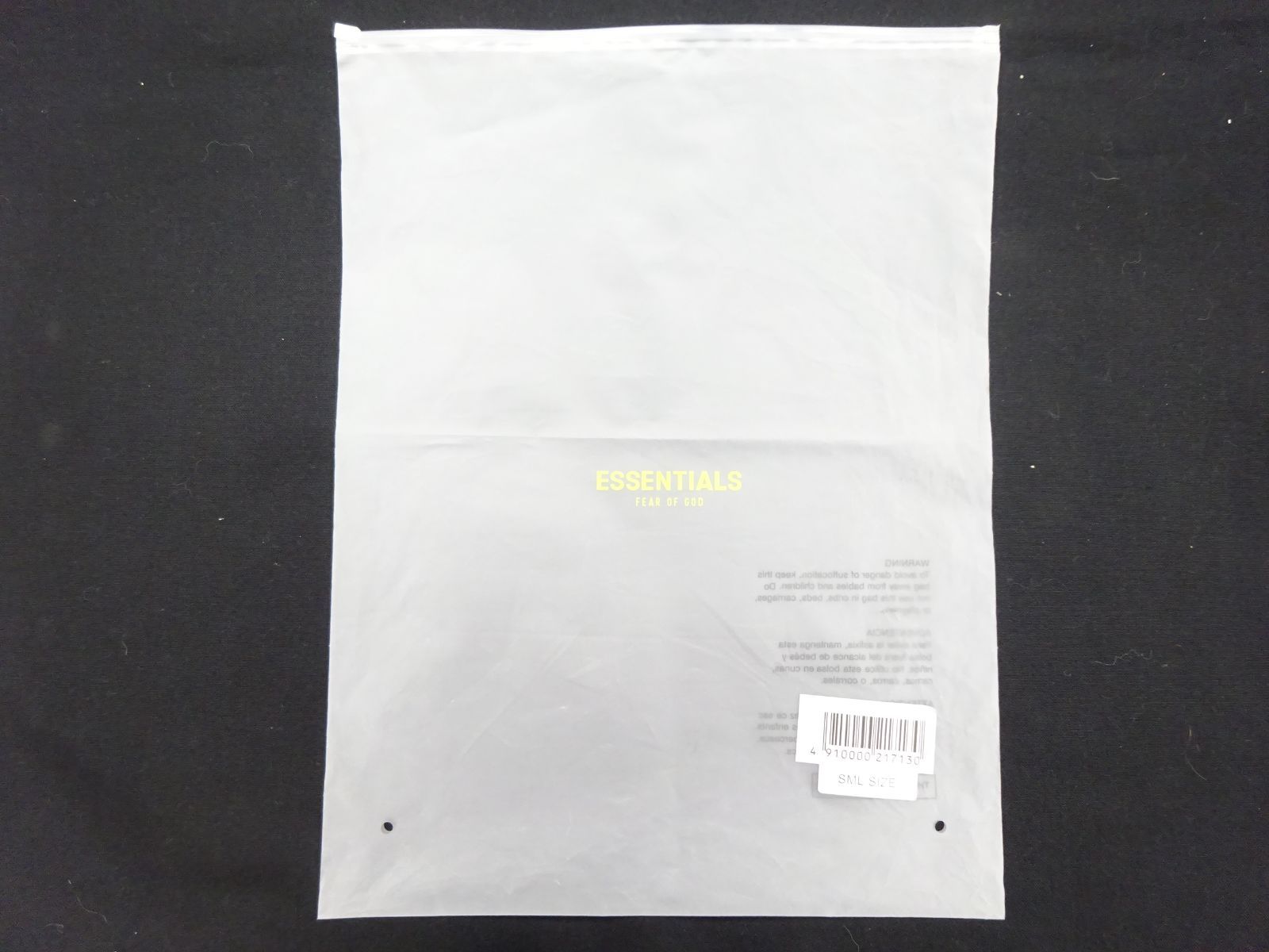 カーキ ベージュ