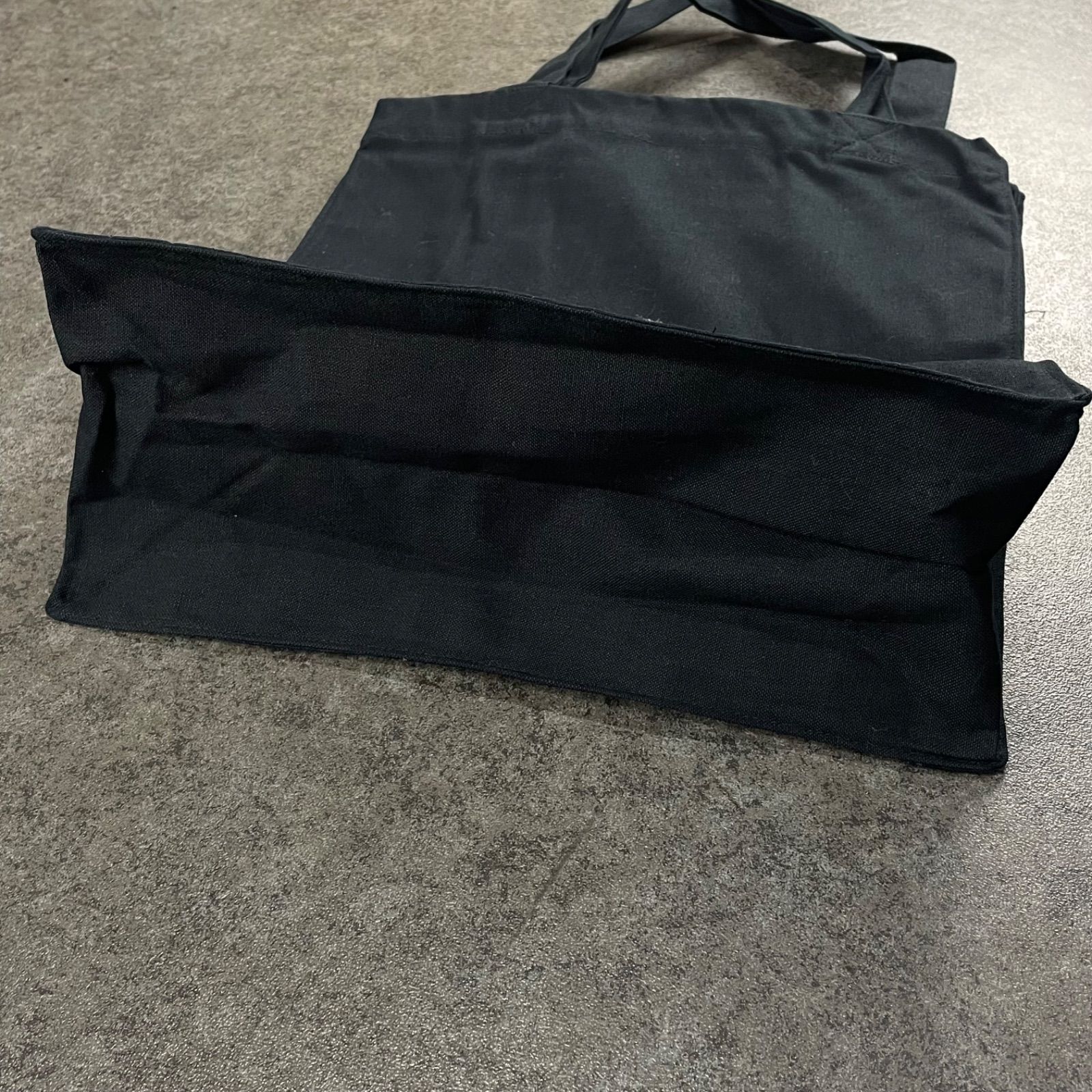 【中古】雑貨 BUCK-TICK トートバッグ 「THE DAY IN QUESTION 2019」 【中古】雑貨 BUCK-TICK トートバッグ 「THE DAY IN QUESTION 2019」