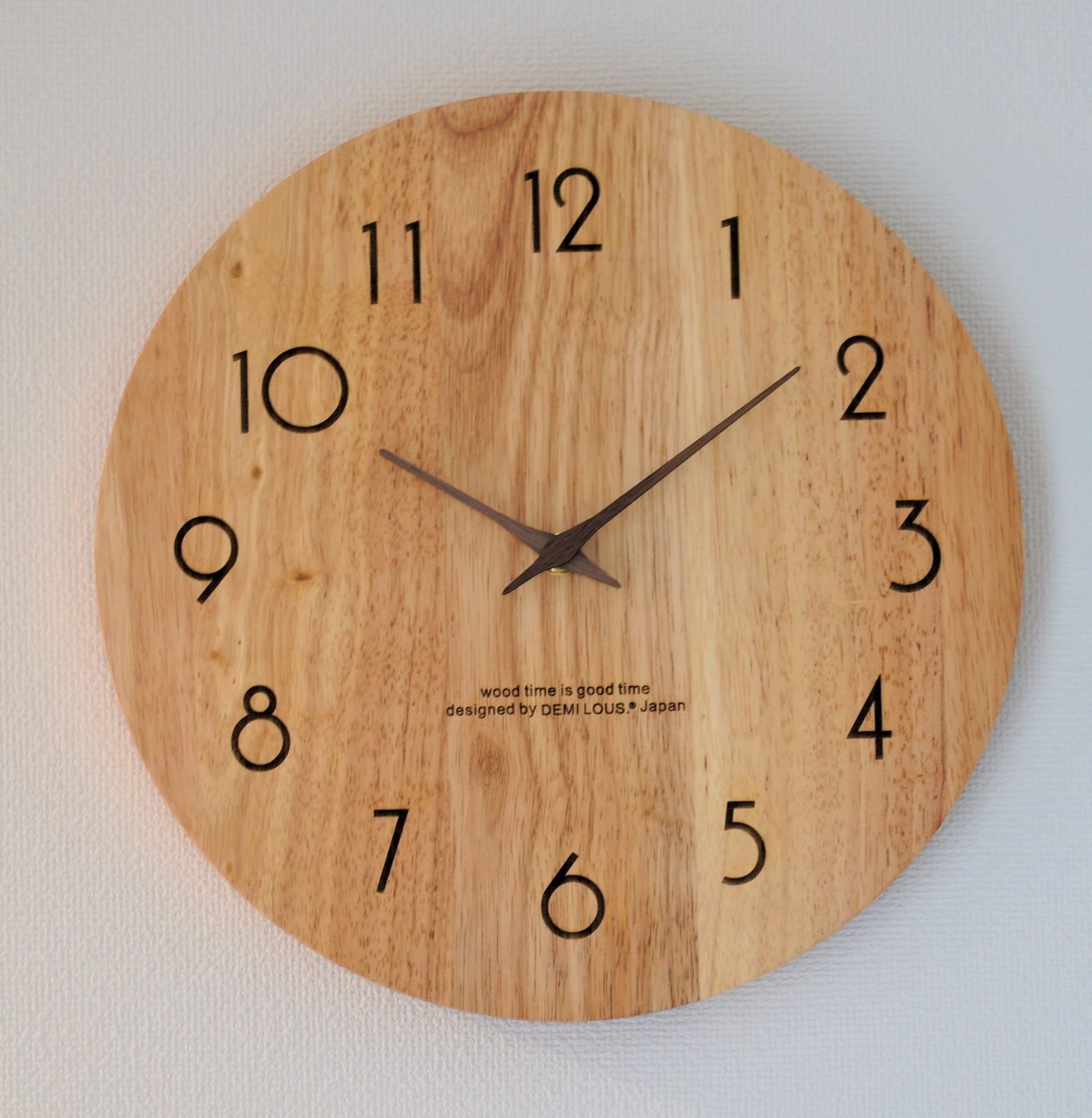 ナチュラル 無垢材 おしゃれ ウッド アナログ 連続秒針 壁掛け時計 静音 ムーブメント 木製 天然木製 インテリア リビング 掛け時計 寝室 オフィス LOUS. デザイナーズ 30cm DEMI DEMI LOUS 30cm_掛け時計_