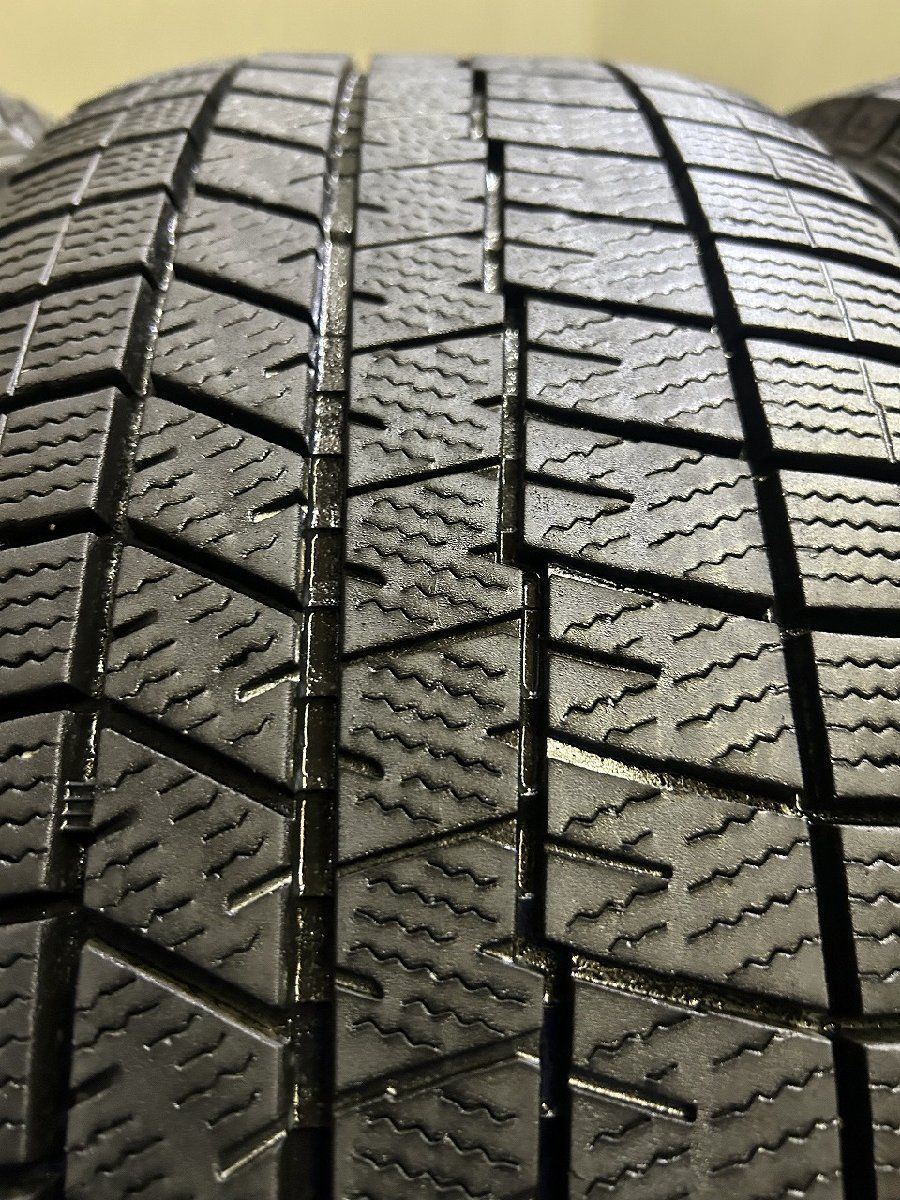 スタッドレス