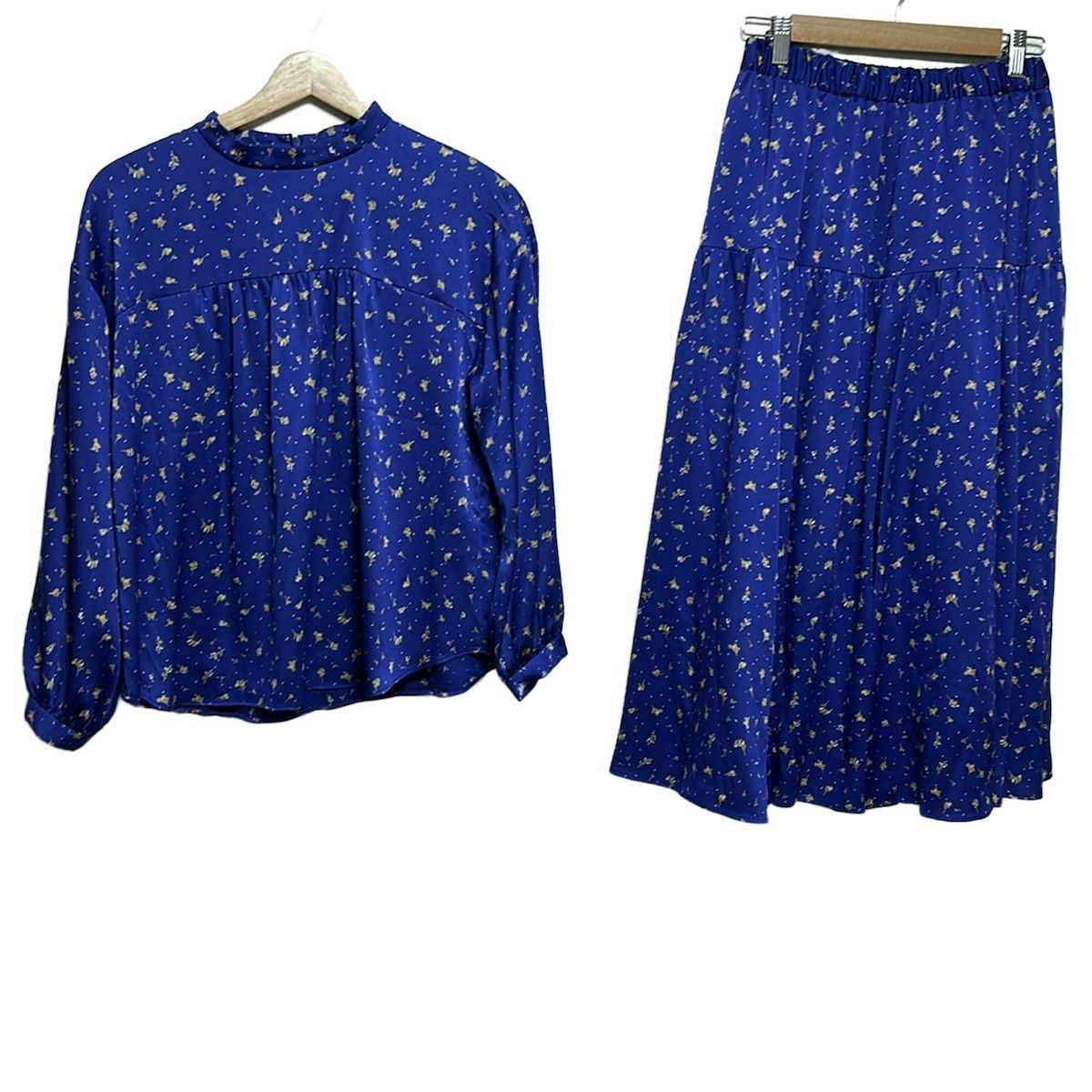 ReFLEcT リフレクト スカートセットアップ レディース - ネイビー×ダークイエロー×マルチ