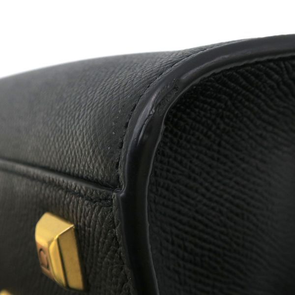 フェラガモ ステューディオ