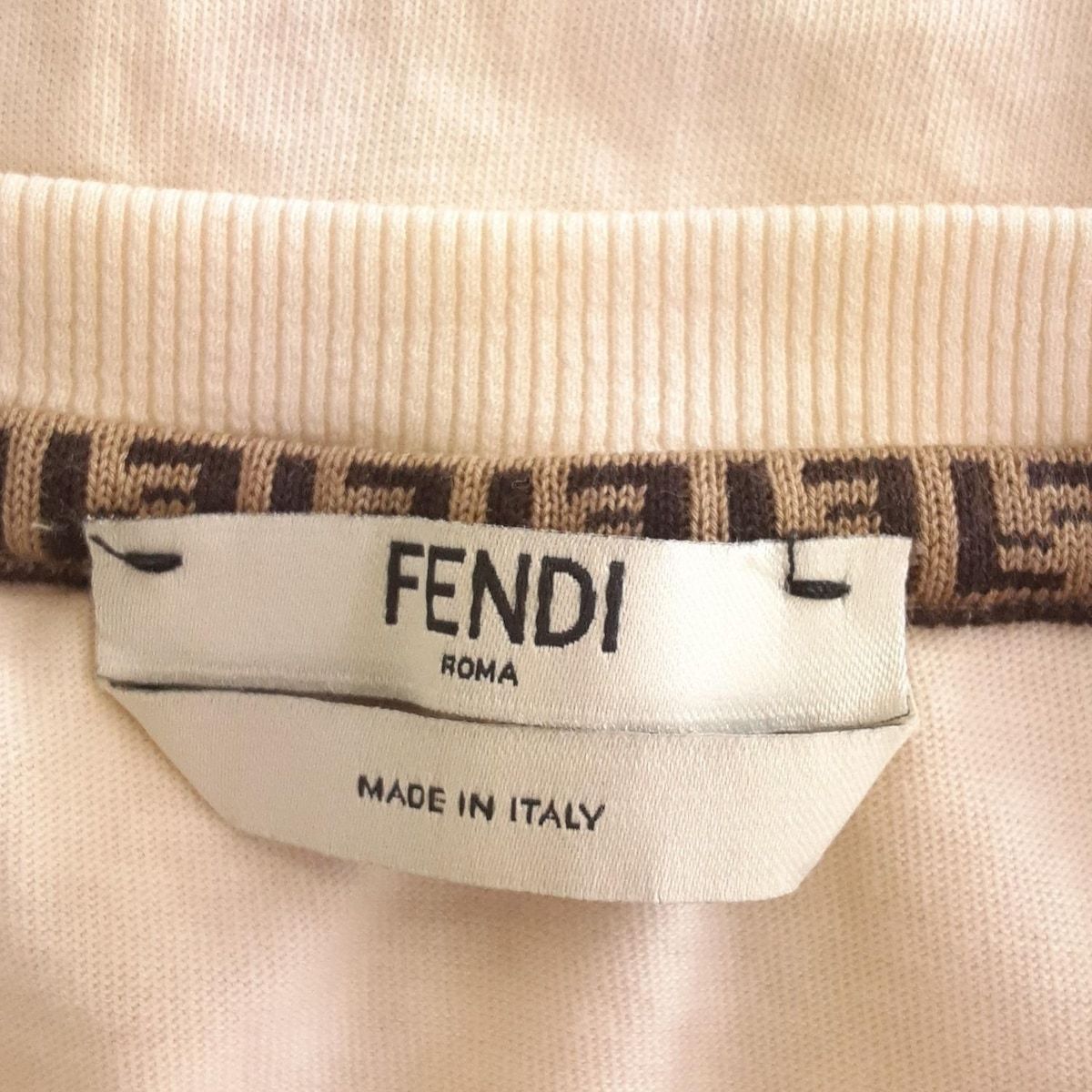 FENDI フェンディ