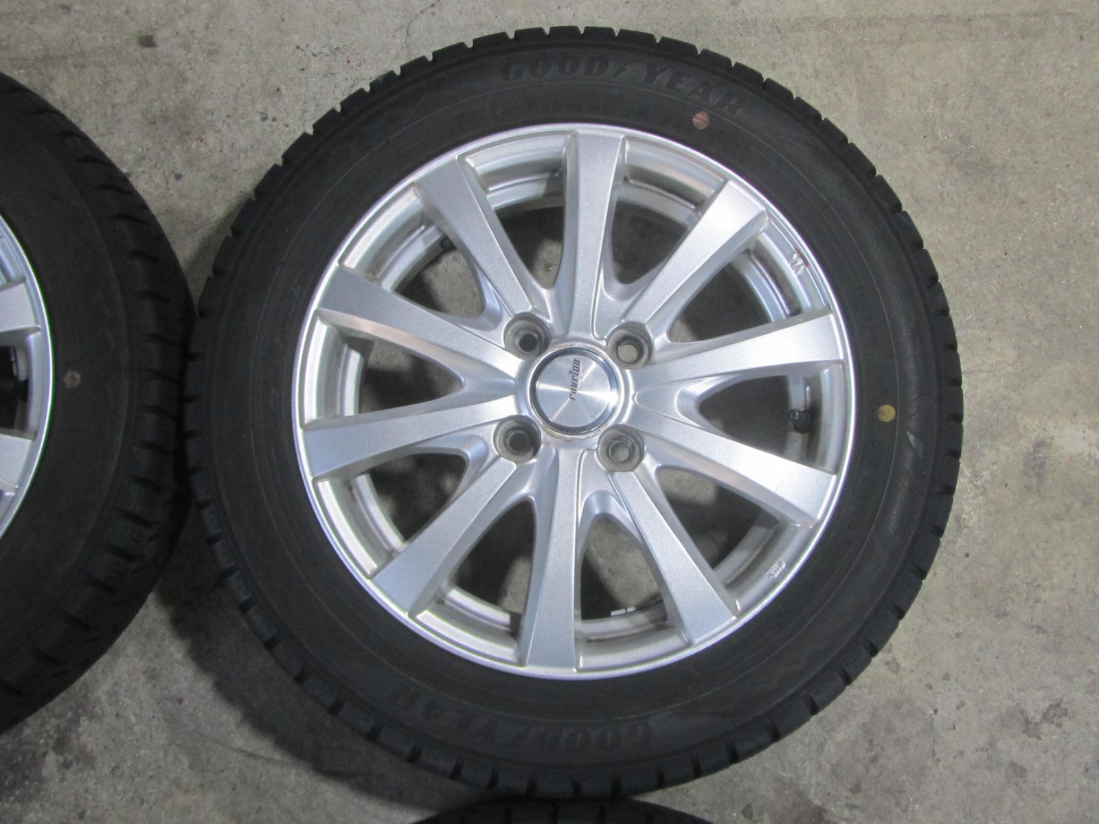 155/65R14　スタッドレス　グッドイヤー　アイスナビ　ピクシスメガ外し 人気サイズ】155/65R14 スタッドレス グッドイヤー アイスナビ