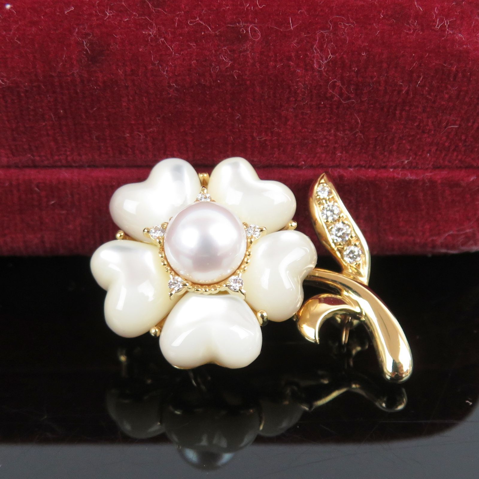 MIKIMOTO ミキモト ピンブローチ 7mm アコヤ真珠 ダイアモンド シェル フラワーモチーフ ペンダントトップ ケース付き rk10110