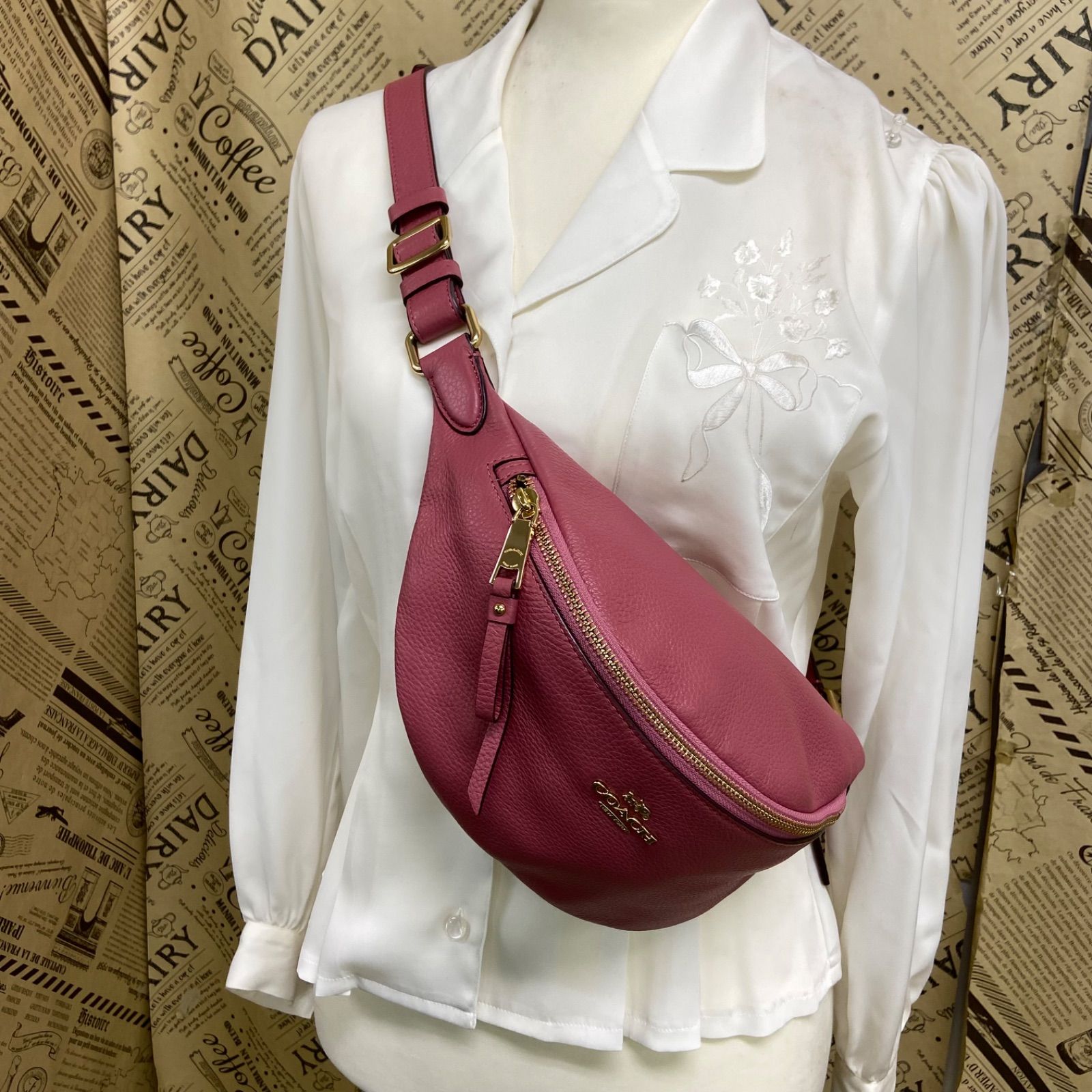 ウェストバッグ