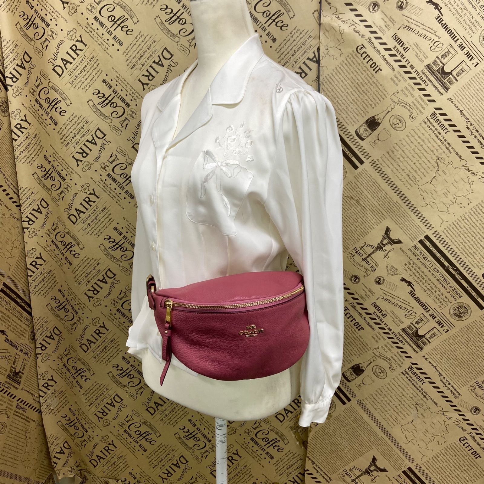 コーチ ウェストバッグ ショルダー 革 ピンク 旅行 FX207